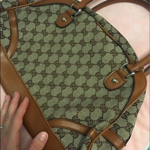 🍍Cute brown GG purse preloved sturdy shoulder bag